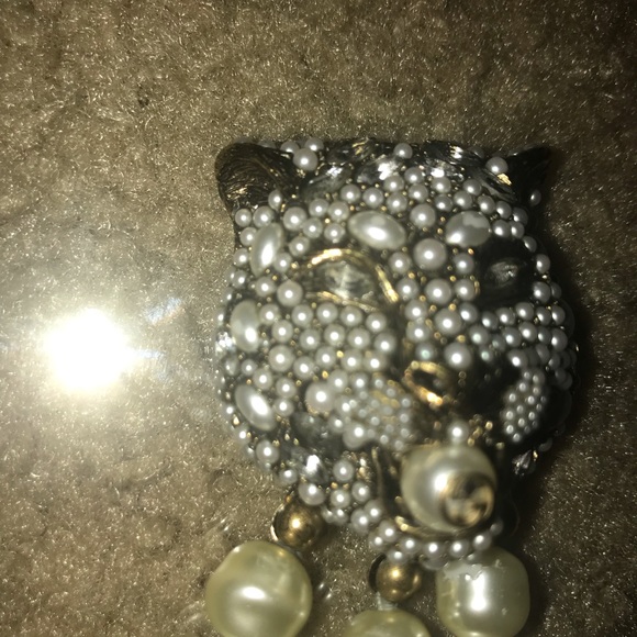 Feline Motif Gucci Neckless - Picture 7 of 12